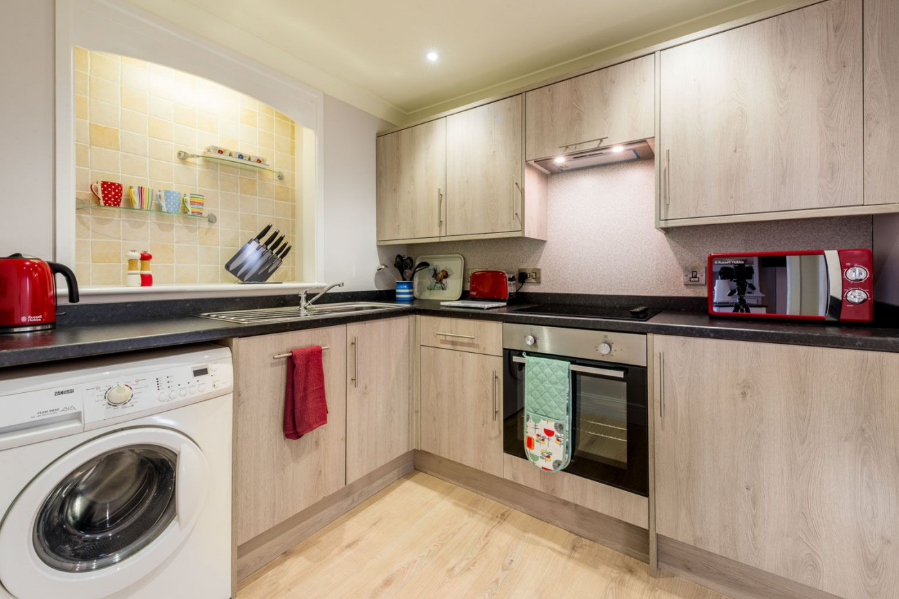 ks-s-1300x900-189584298